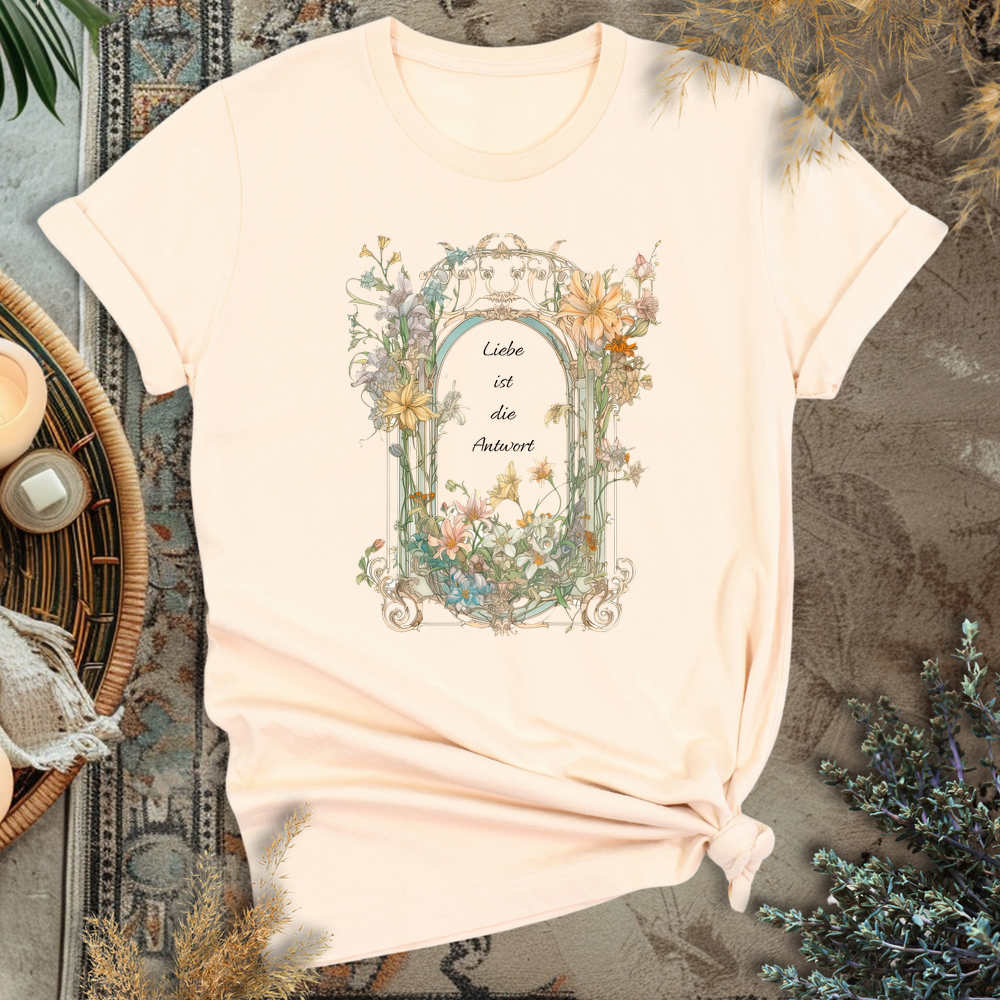 Liebe ist die Antwort T-Shirt